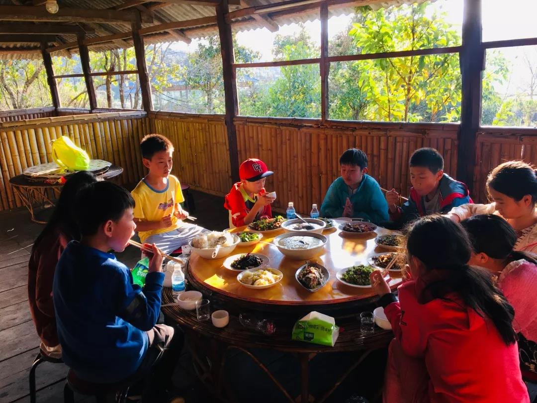 哈尼族風(fēng)味餐 